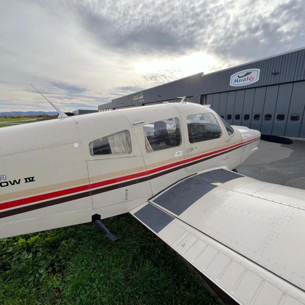 PA-28-RT-201 ARROW 4