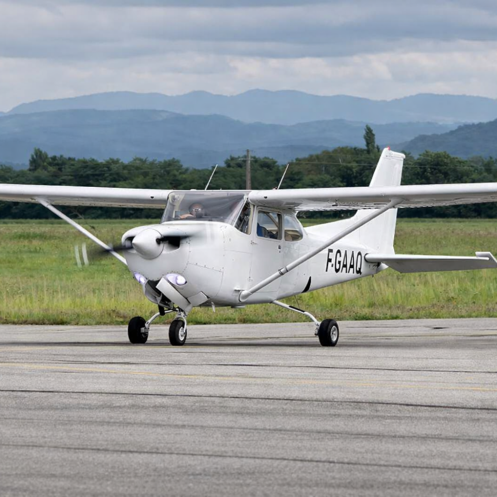 CESSNA 172RG CUTLASS