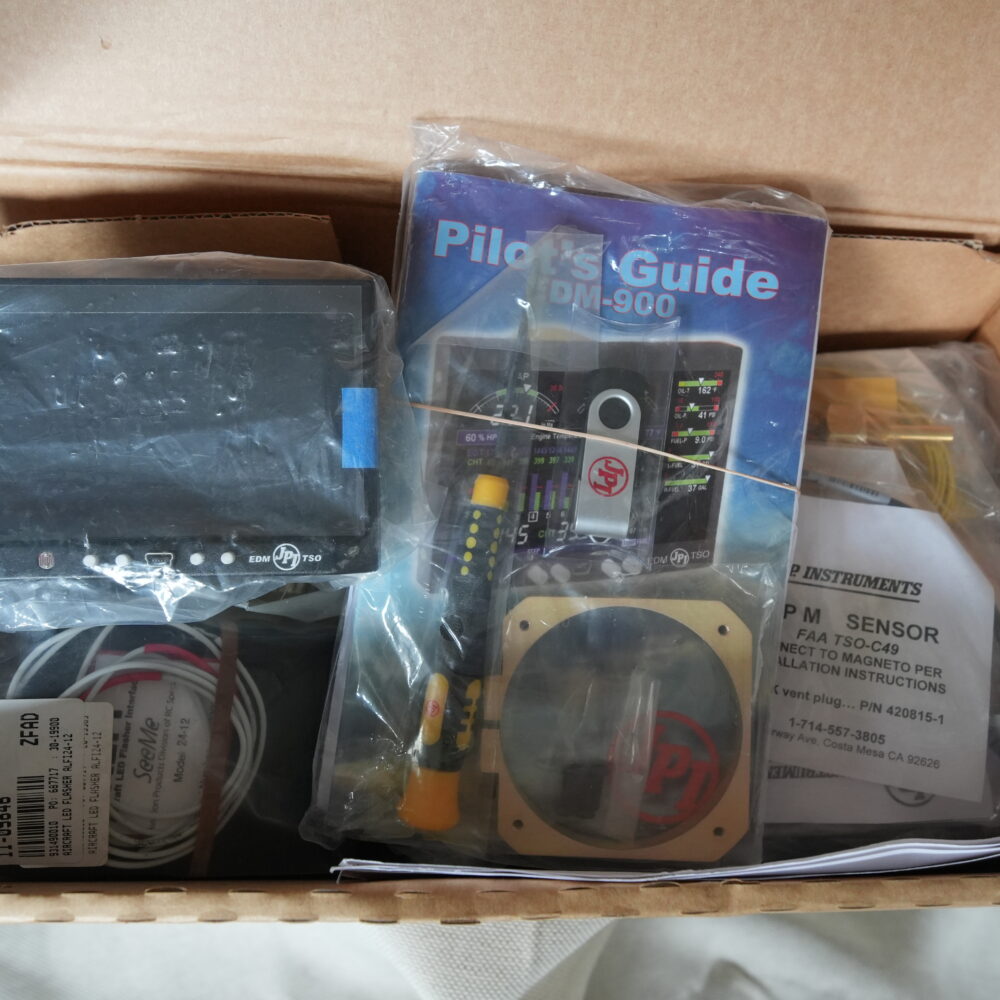 New JPI EDM-900 Primary Engine Data Monitor – Complete in Box