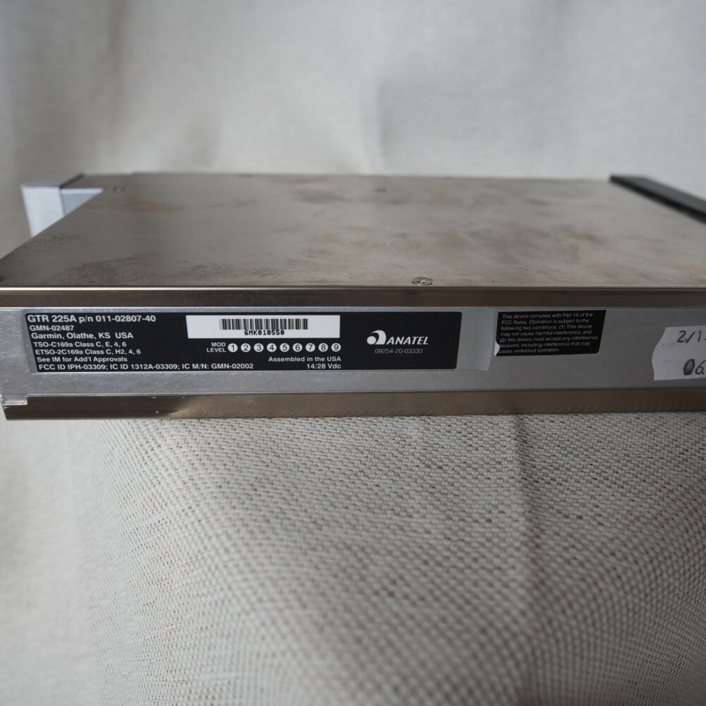 VHF Radio Garmin GTR 225, With Rack & connectors