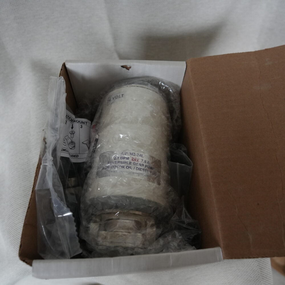 Oil pump 2.1 GPM Gear Pump 24V With Larger Motor for Motor Oil Transfer or Diesel Fuel