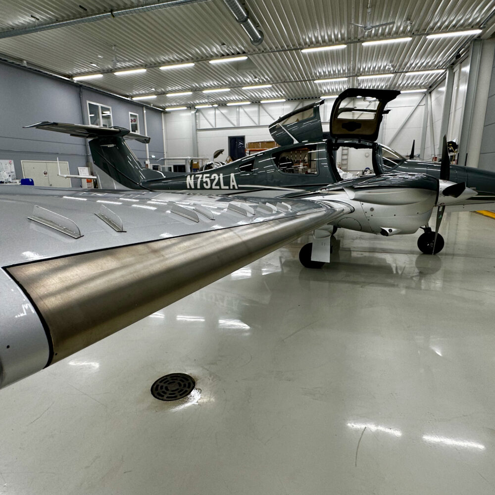 Diamond DA62 62.187 *Price lowered*