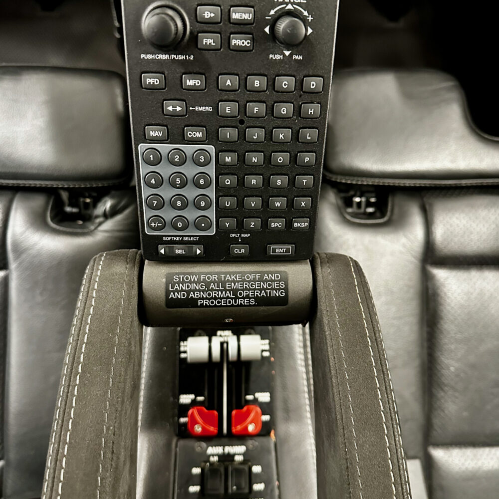 Diamond DA62 62.187 *Price lowered*