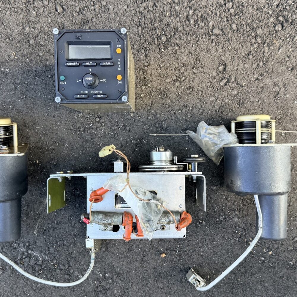 Autopilot for sale, S-tec 40