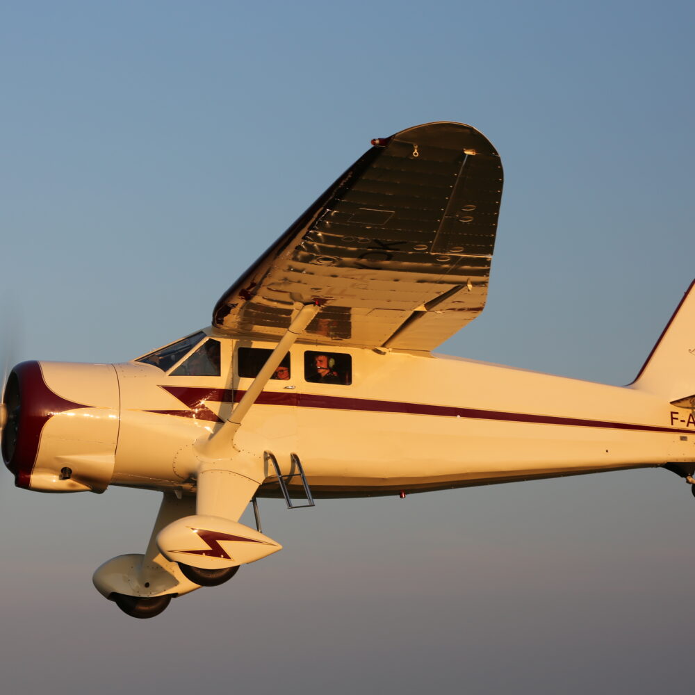 1942 STINSON V77 RELIANT