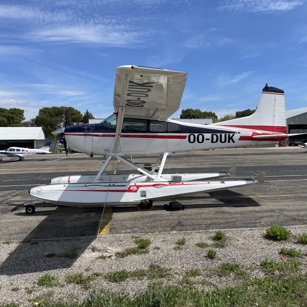 1961 CESSNA A185 SKYWAGON AMPHIBIAN – OO-DUK