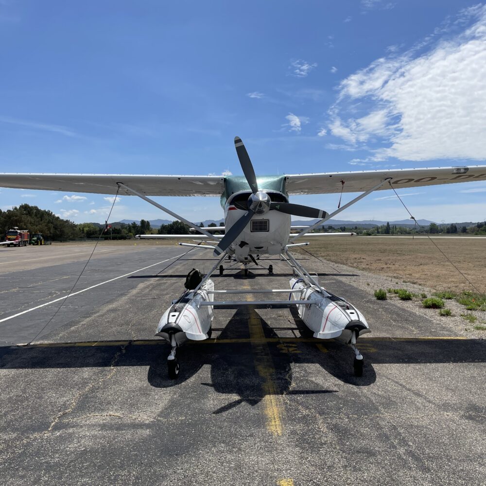 1961 CESSNA A185 SKYWAGON AMPHIBIAN – OO-DUK