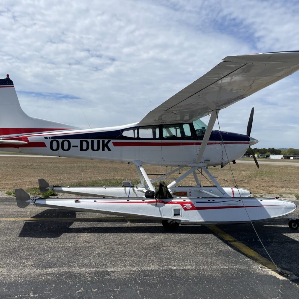 1961 CESSNA A185 SKYWAGON AMPHIBIAN – OO-DUK