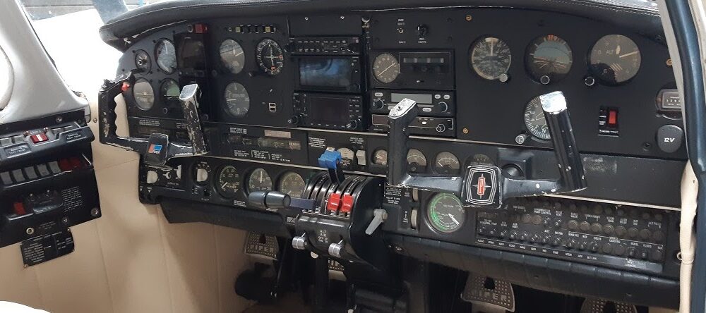 1976 PIPER PA-34-200T SENECA II