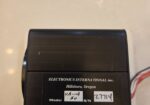 Neuwertiges Spannungs- und Stromversorgungsmessgerät von Electronics International VA-1A mit externem 100-A-Shunt.
