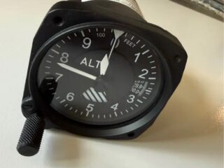 Altimetre-avec-8130-GFT
